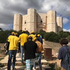 Puliamo il Mondo evento Legambiente Castel del Monte Andria