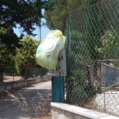 Raccolta rifiuti "a singhiozzo" nella zona di Montevitolo