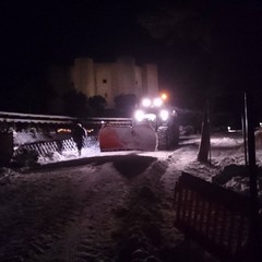 Neve sulla strada per Castel del Monte