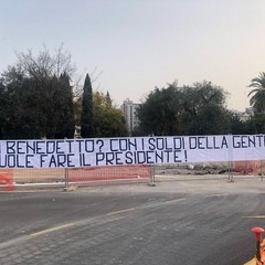 Striscione di contestazione