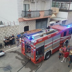 Incendio in via Terenzio: 35enne trasportato in ospedale