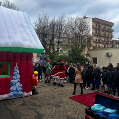 La magia del Natale alla scuola "Verdi”: tra luci, sorrisi e tanta fantasia  