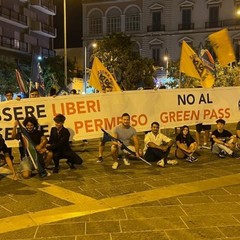 Gioventù Nazionale Puglia ad Andria contro il Green Pass