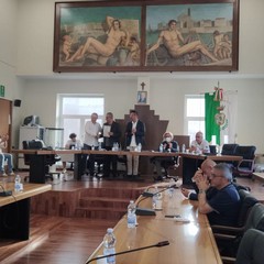 Riconoscimento al Cavaliere Riccardo Di Matteo dal consiglio comunale di Giovinazzo