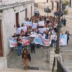 La scuola "Oberdan" di Andria  in protesta contro il piano di dimensionamento scolastico