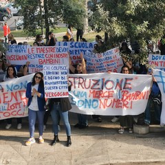 La scuola "Oberdan" di Andria  in protesta contro il piano di dimensionamento scolastico