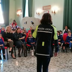 La Polizia Locale incontra gli studenti del primo circolo didattico "Oberdan"