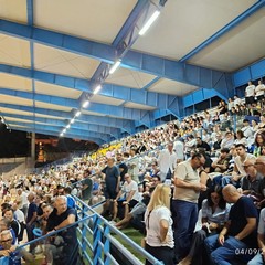 Tifoseria presente alla presentazione della Fidelis Andria