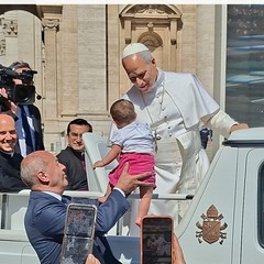 La scuola "Minuccia de Corato" in udienza dal Papa