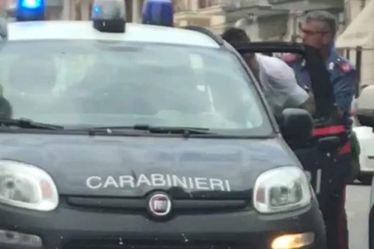 arresto dei carabinieri