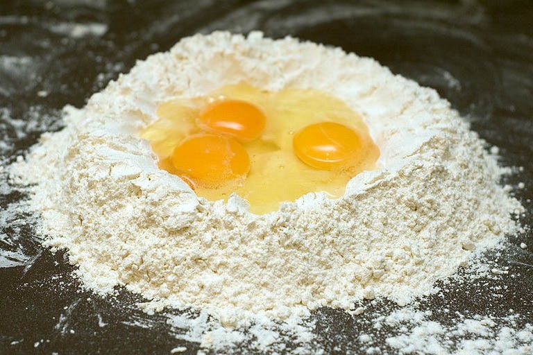 farina e uova