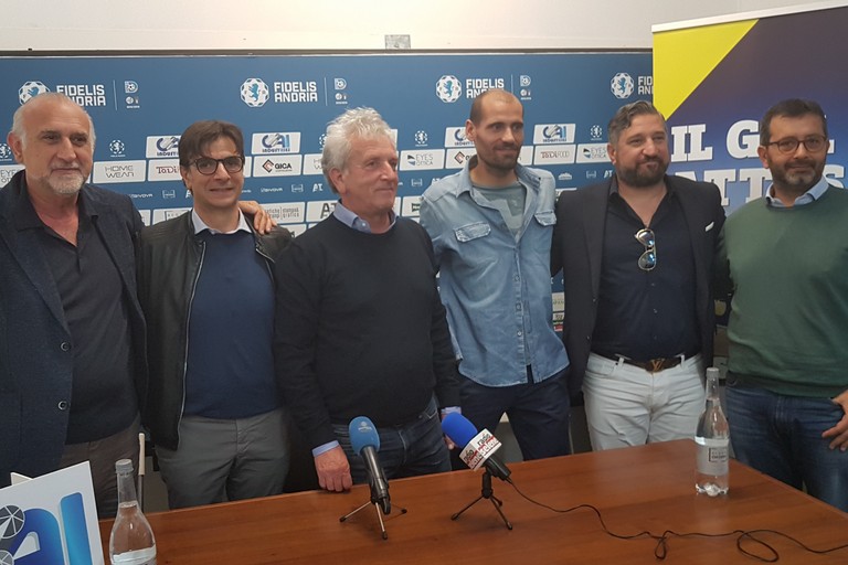 Presentazione nuovo DS, Vincenzo De Santis