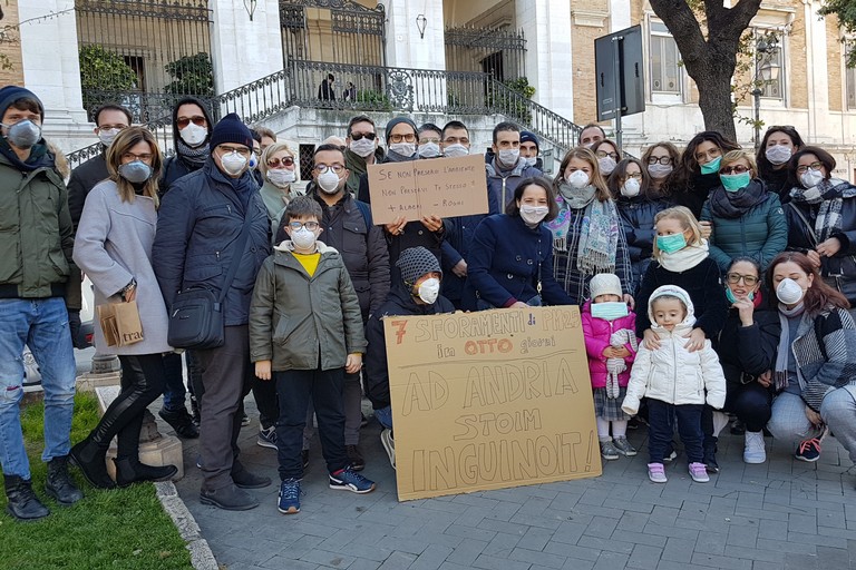 Sit-in del Forum Ambiente Salute Andria. <span>Foto Antonio D'Oria</span>