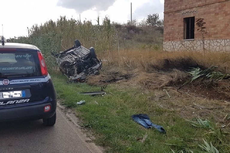 incidente stradale Corato Castel del Monte. <span>Foto Vigilanza Giurata</span>
