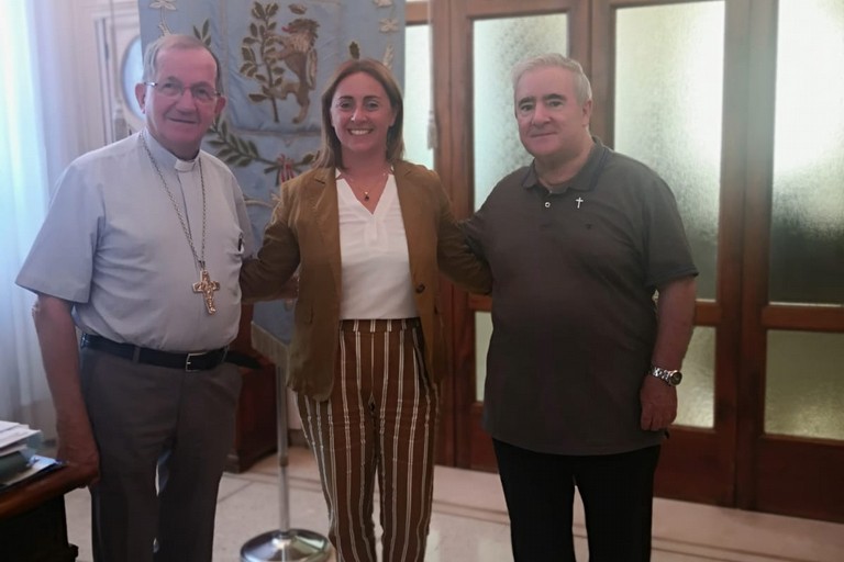 La Sindaca Bruno incontra Don Vito Miracapillo ed il vescovo emerito Dom Dino Marchiò