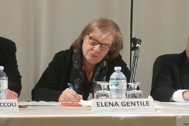 on. Elena Gentile