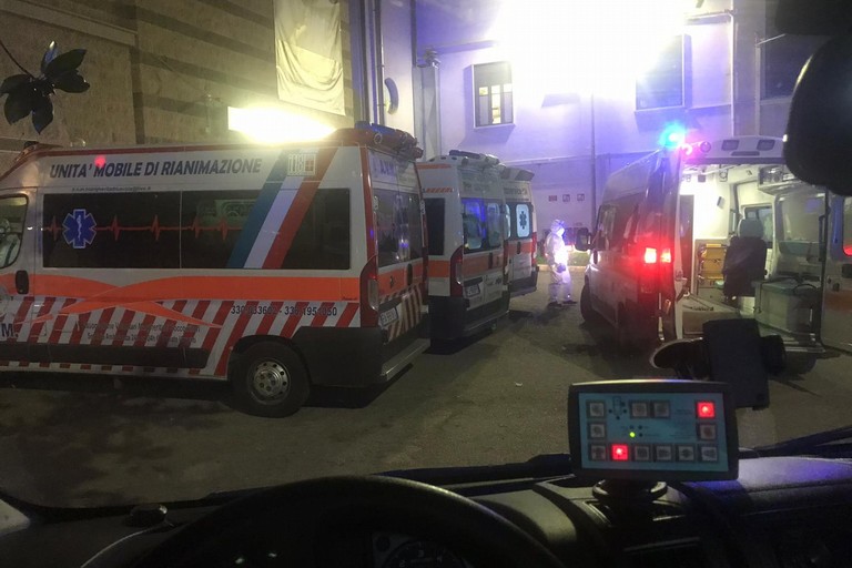 ambulanze del 118 all'ospedale di Andria