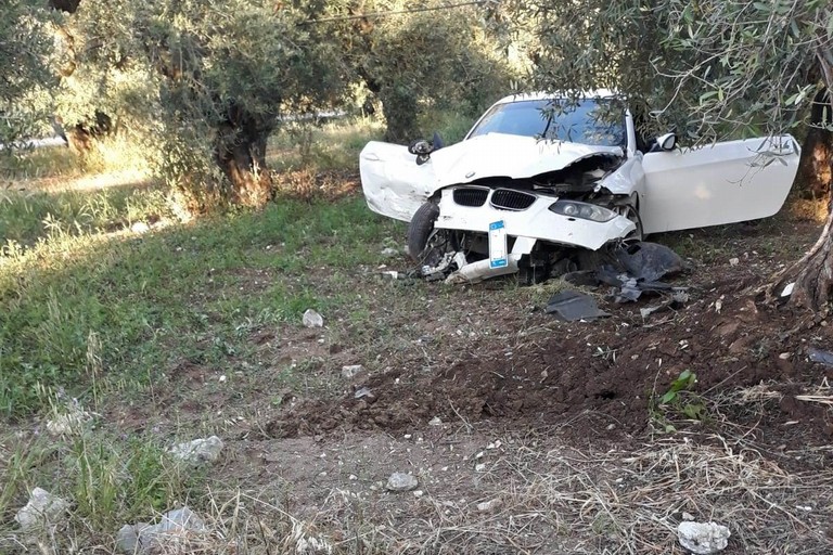 incidente stradale sulla strada verso Castel del Monte