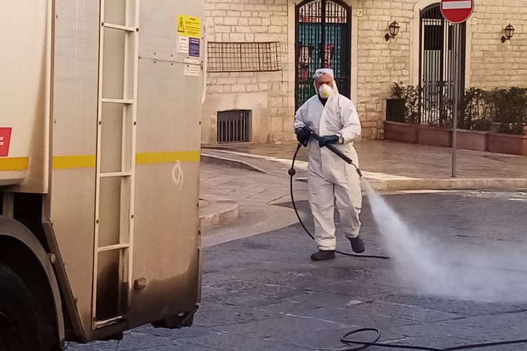 servizio di sanificazione del centro abitato di Andria