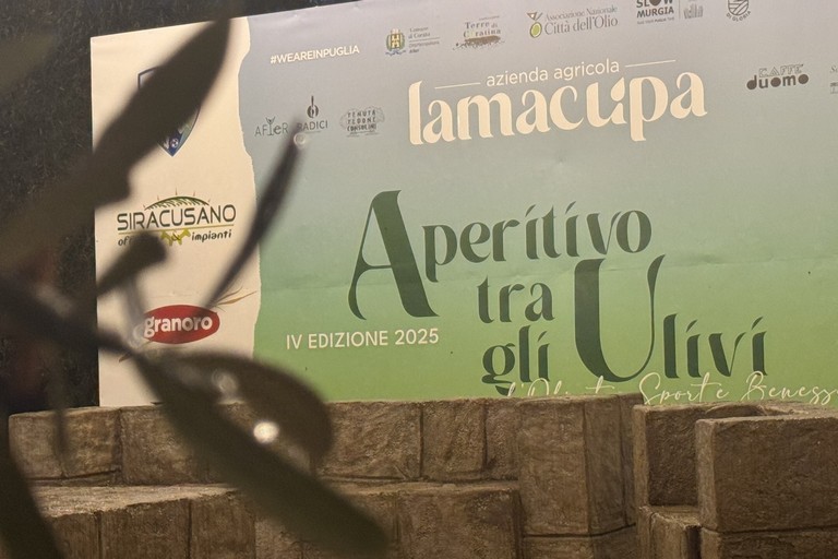 “Aperitivo tra gli Ulivi”