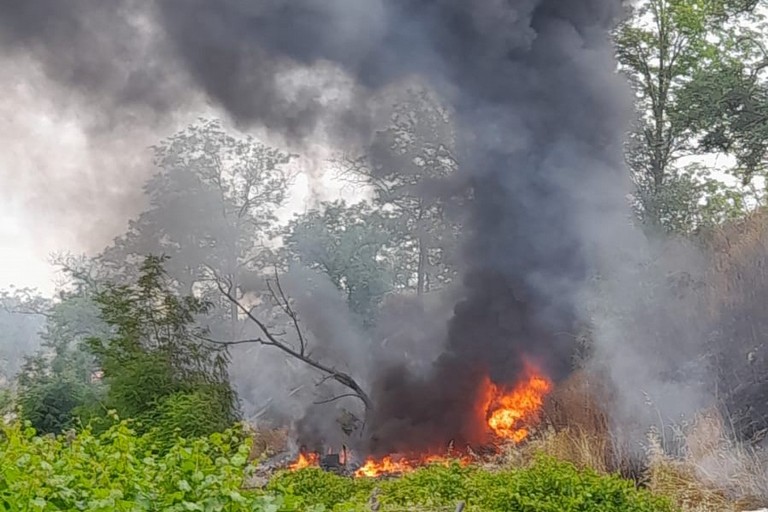 Incendi di rifiuti e plastica nella zona Montefaraone SS. Salvatore