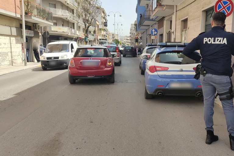 Aggressione in pieno centro ad Andria: intervento del 118 e delle Forze del'ordine