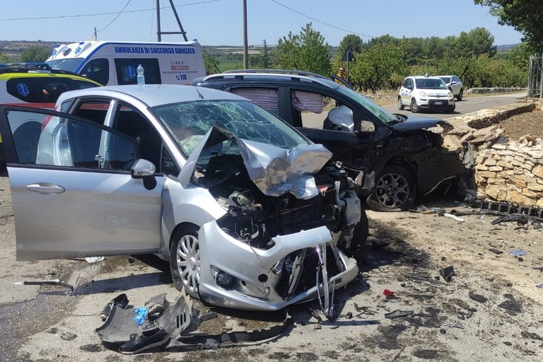 Sei feriti trasportati al Bonomo di Andria