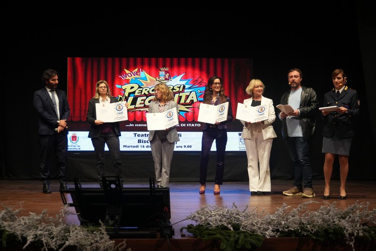 Percorsi di legalità… in scena con la Polizia di Stato