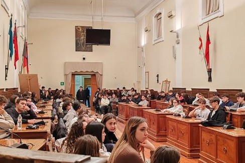 Alternanza scuola–lavoro: Liceo “Riccardo Nuzzi” sigla convenzione con il Comune