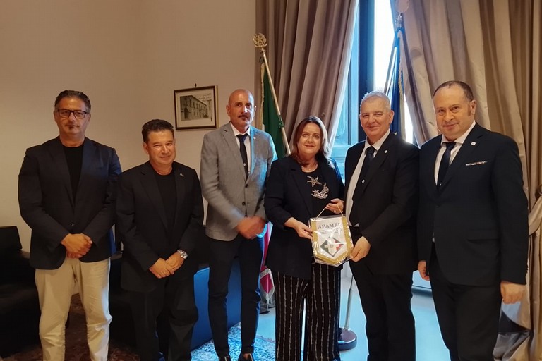 Delegazione BAT di APAMRI ricevuta dal Prefetto Flavia Anania