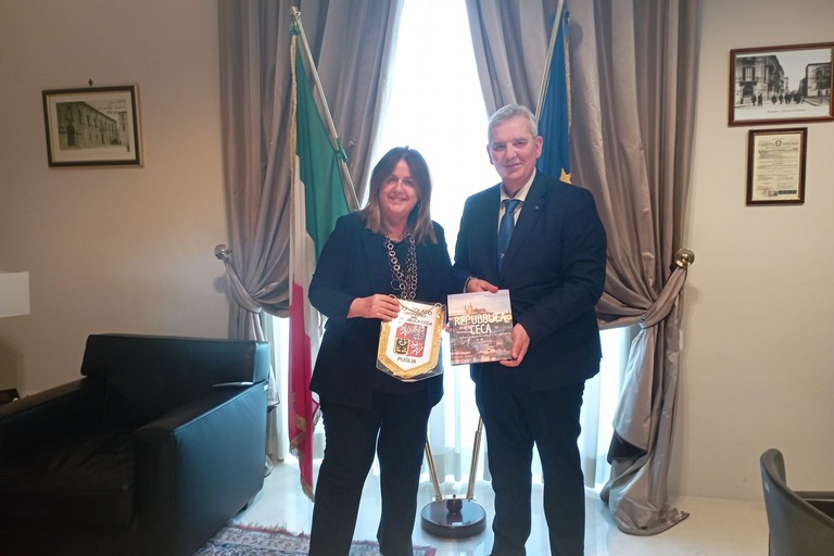 Il Prefetto Anania ed il Console onorario della Repubblica Ceca Di Matteo