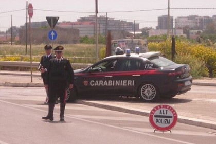 Carabinieri Gazzella Posto di Controllo