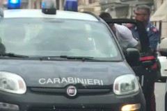Tenta di rubare della merce ma viene scoperto ed arrestato in flagranza dai Carabinieri. VIDEO