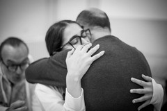 Da risate a dramma: quando il teatro si fa comico e il comico si fa realtà