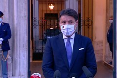 Coronavirus, nuovo Dpcm: Conte parla in diretta. Scuola in presenza ma le palestre devono adeguarsi