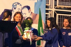 L'I.C. "Verdi-Cafaro" dona alla città il Bonsai della Legalità