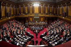 Quota 100 e Reddito di cittadinanza sono leggi. Via libera in Senato al "Decretone"