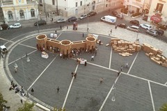 Festival Castel dei Mondi: oggi la spettacolare distruzione della "Structure monumentale"