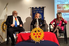 Al Sindaco Giovanna Bruno il Premio della Pace Rotary Club di Andria