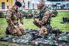 Esercitazioni militari al poligono di Torre di Nebbia dei fanti del "Torino"