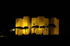 Apertura straordinaria di Castel del Monte: sabato 13 maggio torna la notte Europea dei Musei