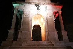Andria celebra la festa dell' Unità Nazionale e delle Forze armate al Monumento ai Caduti