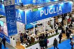 Cresce il turismo in Puglia nel 2025: oltre 22 milioni di presenze e 6,7 milioni di arrivi. Bene la Bat