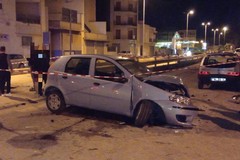 Cinque feriti in un drammatico incidente stradale all'incrocio tra viale Togliatti e via Benedetto Croce