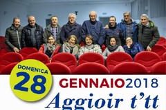 Ritorna la commedia in vernacolo "Aggioir t'tt attrn au pizz"