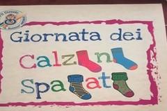 Giornata Mondiale dei Calzini Spaiati: iniziativa alla scuola “Falcone-Borsellino”