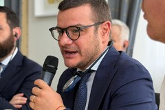 Chiusura liceo Troya, De Santis: "Inaccettabile agire alla vigilia dell'apertura della scuola"