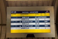 Andria, mattinata di ritardi in stazione. Napolitano: "Tutelare i nostri pendolari"