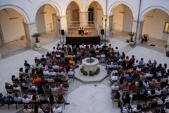 Andria: chiude la X edizione del Festival della Disperazione