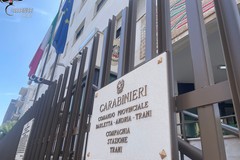 Auto rubata ad Andria data alle fiamme a Trani: indagano i Carabinieri